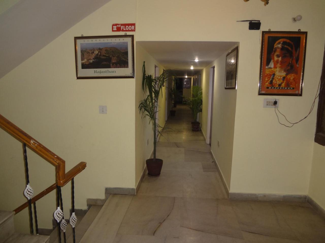 Hotel Jaipur Achrol Ngoại thất bức ảnh