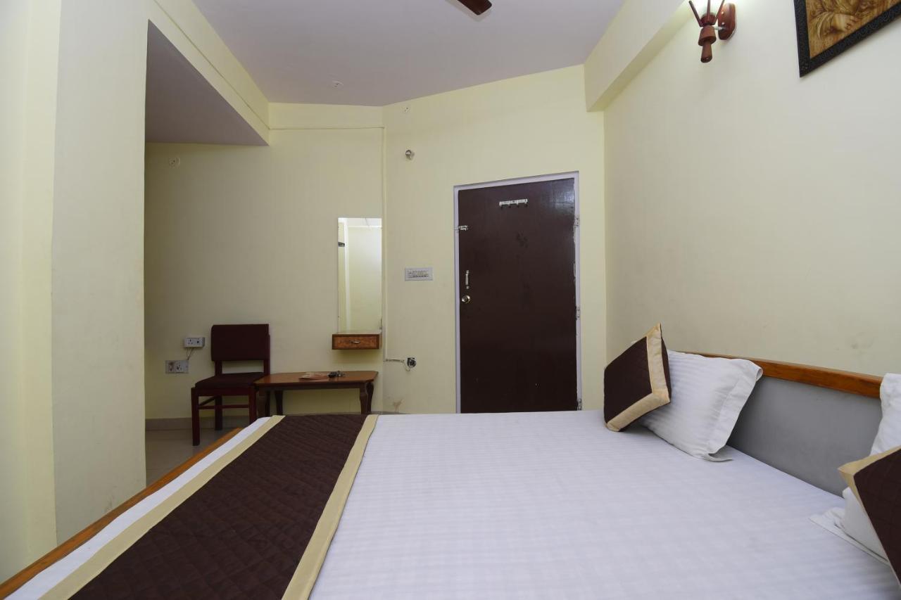 Hotel Jaipur Achrol Ngoại thất bức ảnh